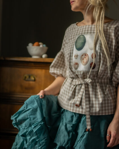 ANU KAELUSSOO X BLOEM KALEVI Egg study blouse