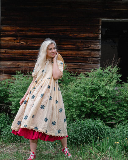 EWA I WALLA DRESS SOLBRITT | BLUE FLOWER