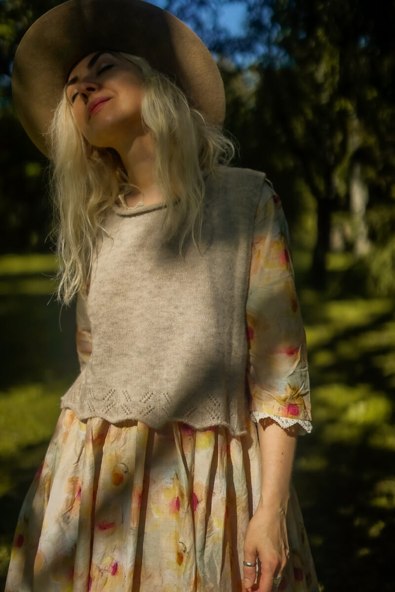 EWA I WALLA – EWA I WALLA VEST MIRIAM  | SAND