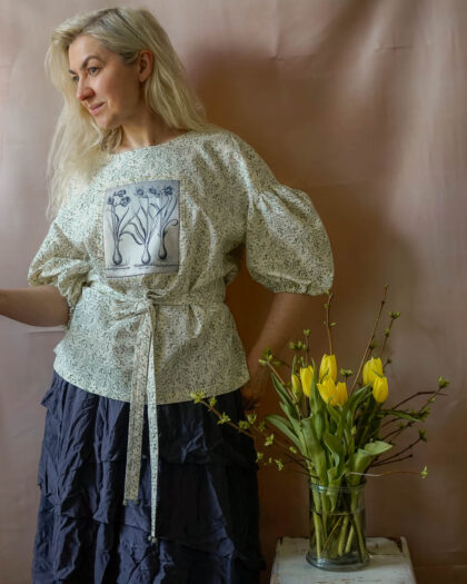 anu kaelussoo – ANU KAELUSSOO / BLOEM KALEVI BLUE TIT brooch
